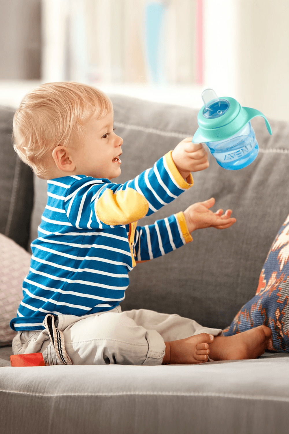Philips Avent SCF551/05 Eğitici Damlatmaz Bardak 6 Ay+ 200 ml Mavi