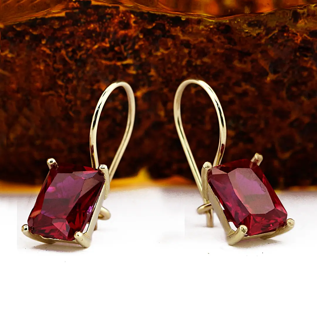 Red Stone-set Gold Earrings