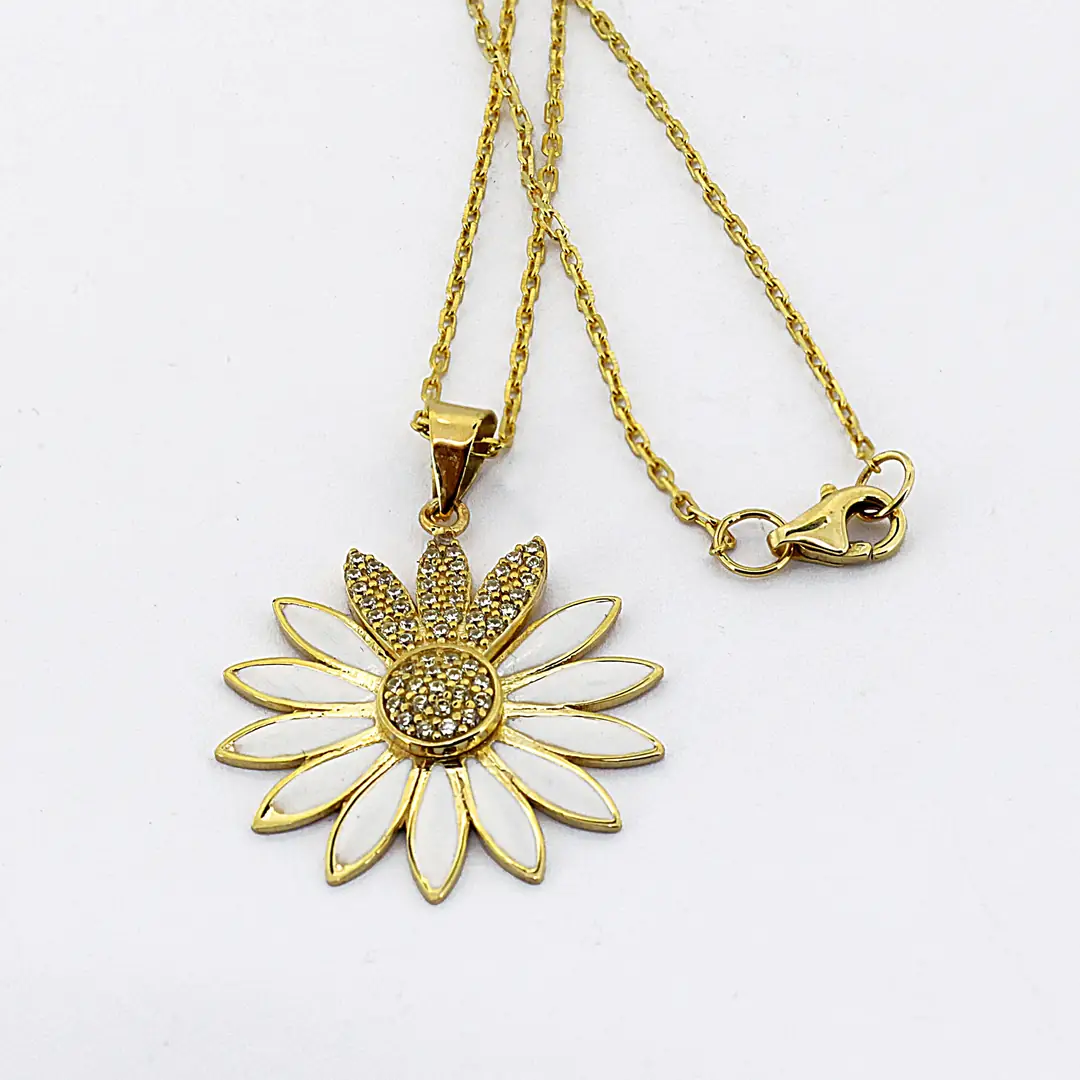 Daisy Gold Necklace