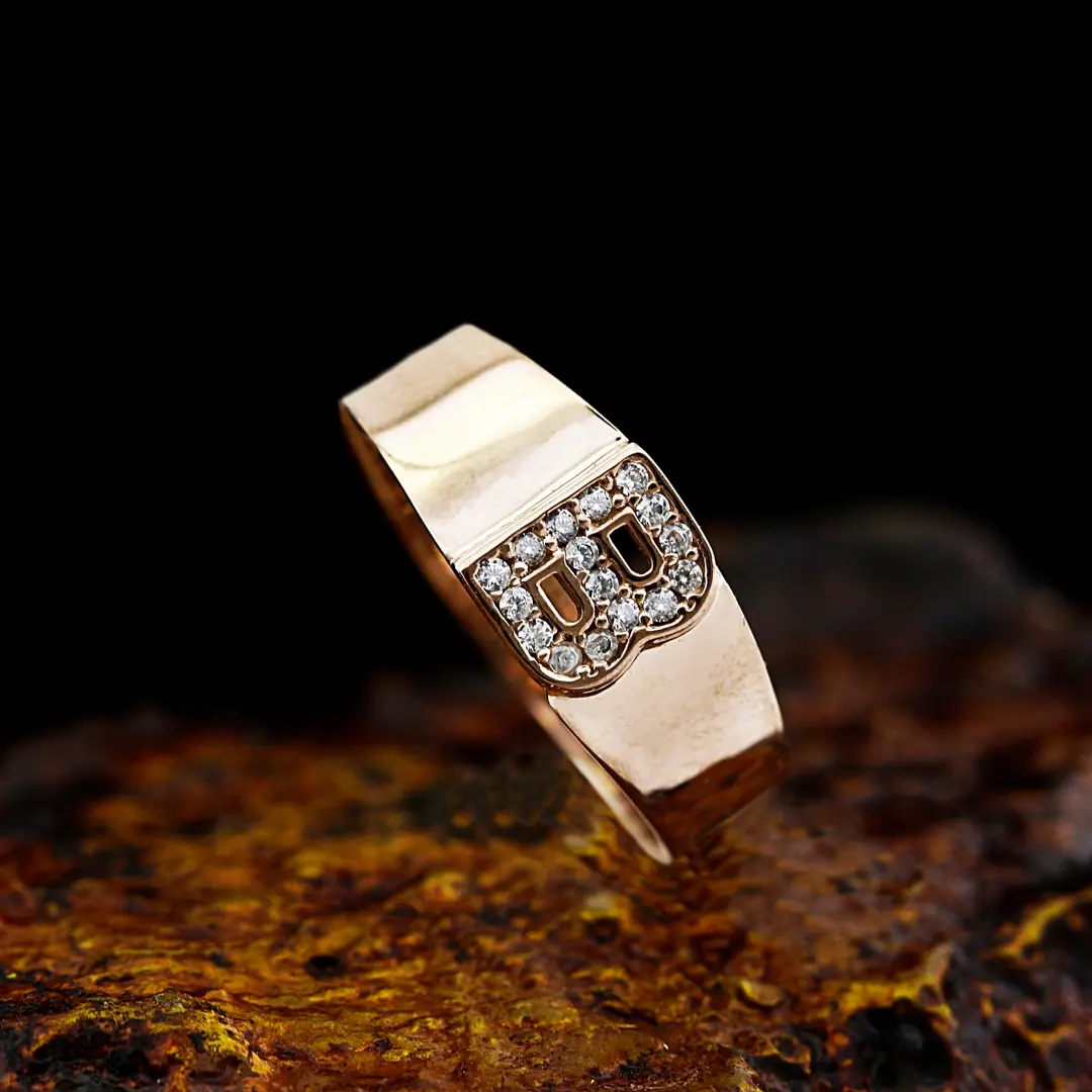 Initial Roz Ring