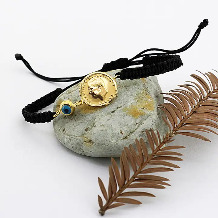 Ata Çeyrek Liralı Nazar Boncuklu İpli Bileklik