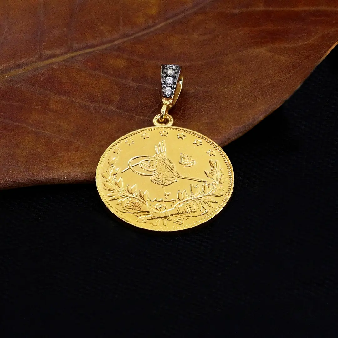 Reşat Tam Lira Coin Necklace Pendant