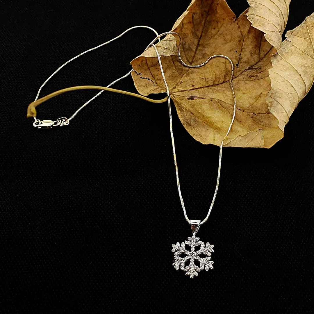 Snow Flake Necklace