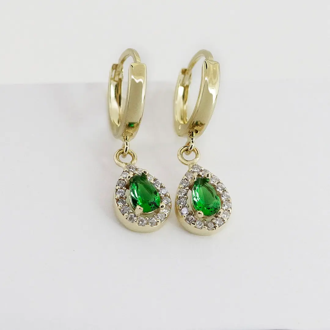 Hoop Earrings Green Stone-set
