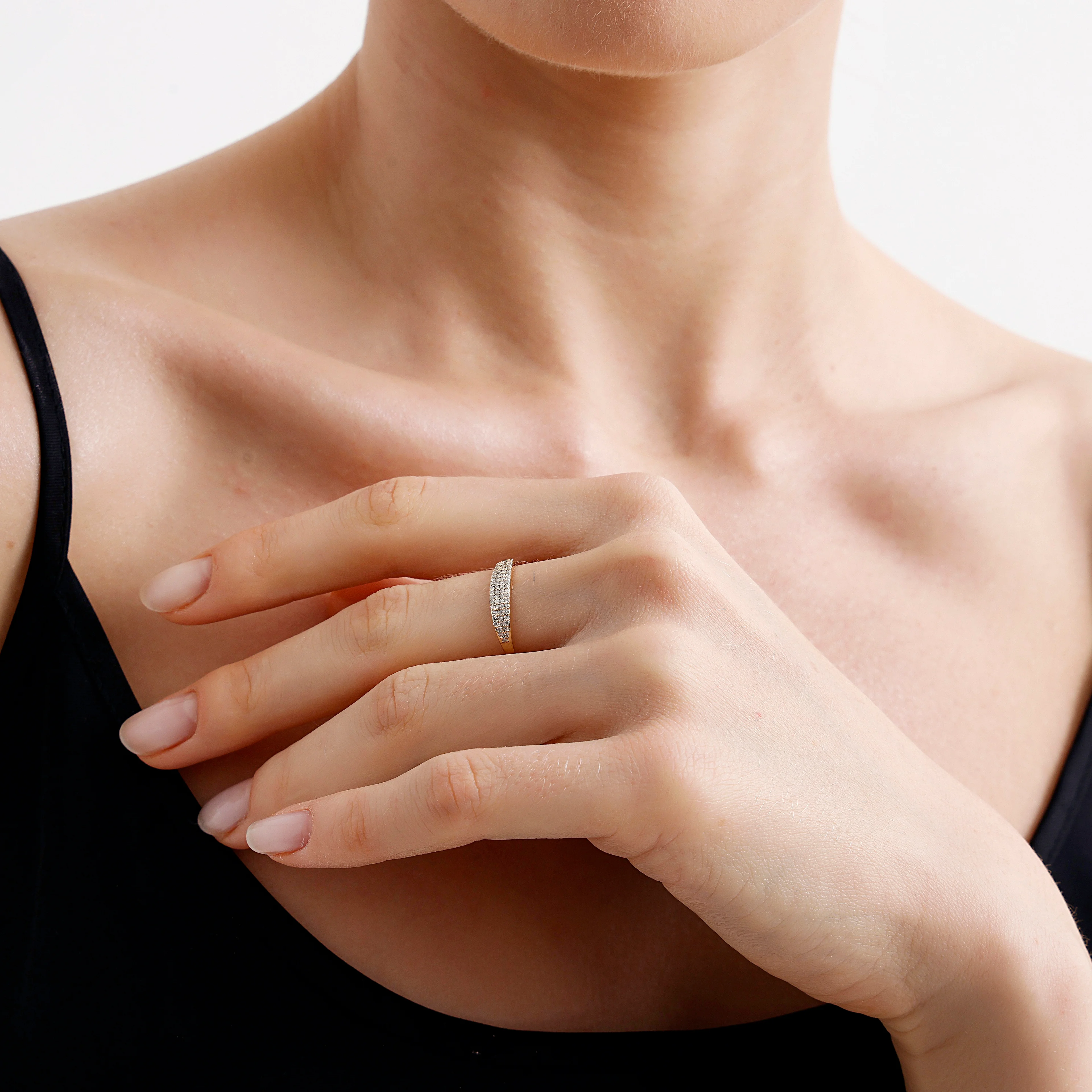 Pırlanta Taşlı Altın Yüzük