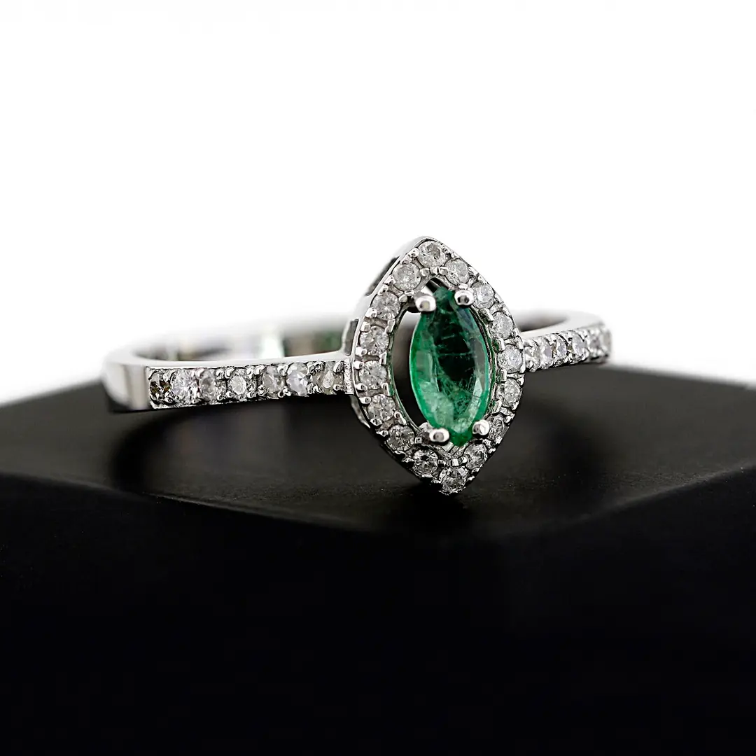 Diamond Emerald Ring