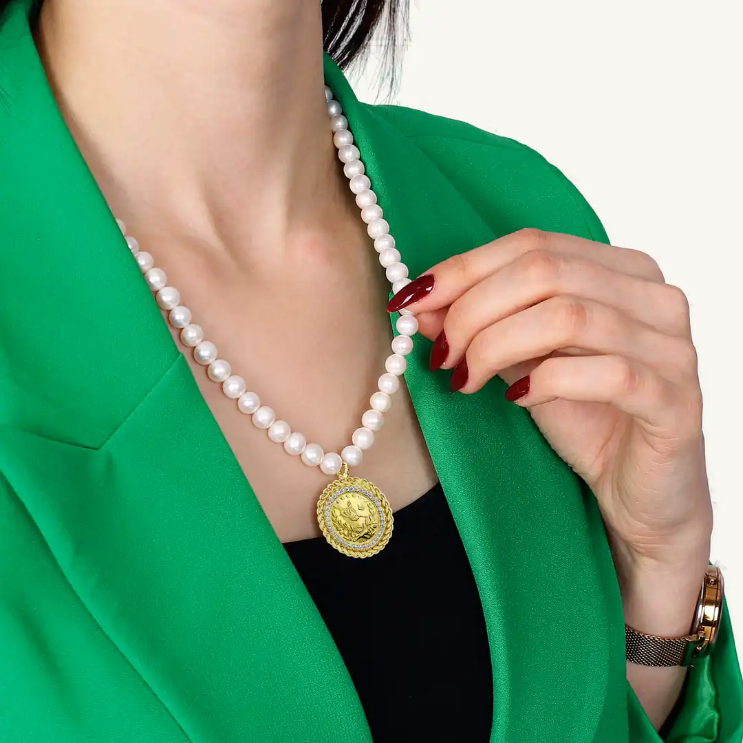 Reşat Half Lira Coin Pearl Necklace