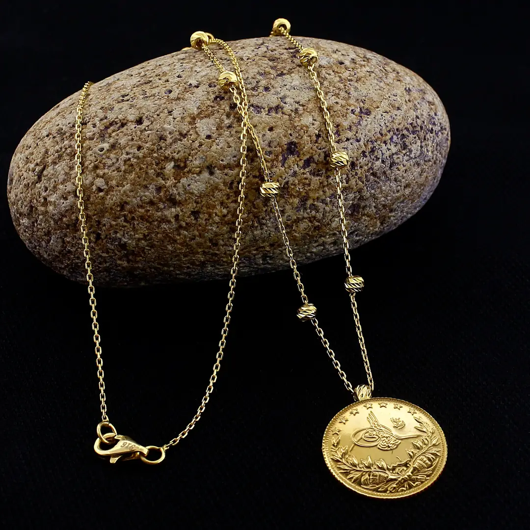 Reşat Half Lira Coin 22 K Necklace
