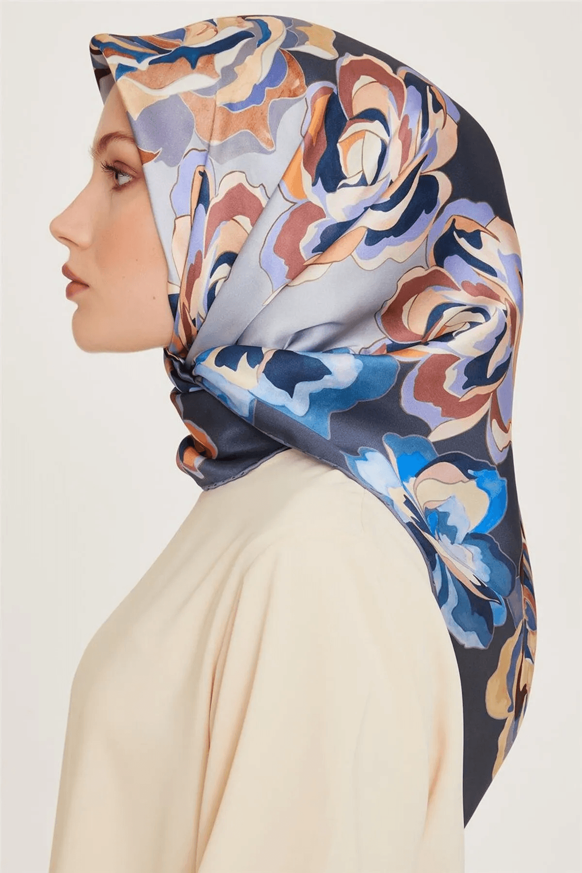 Armine Çiçek Twill İpek Eşarp 9234D02 (T) - 34