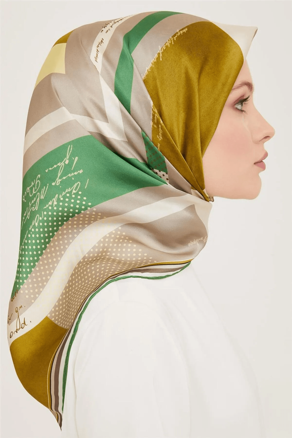 Armine Sura İpek Eşarp 9138D (S )