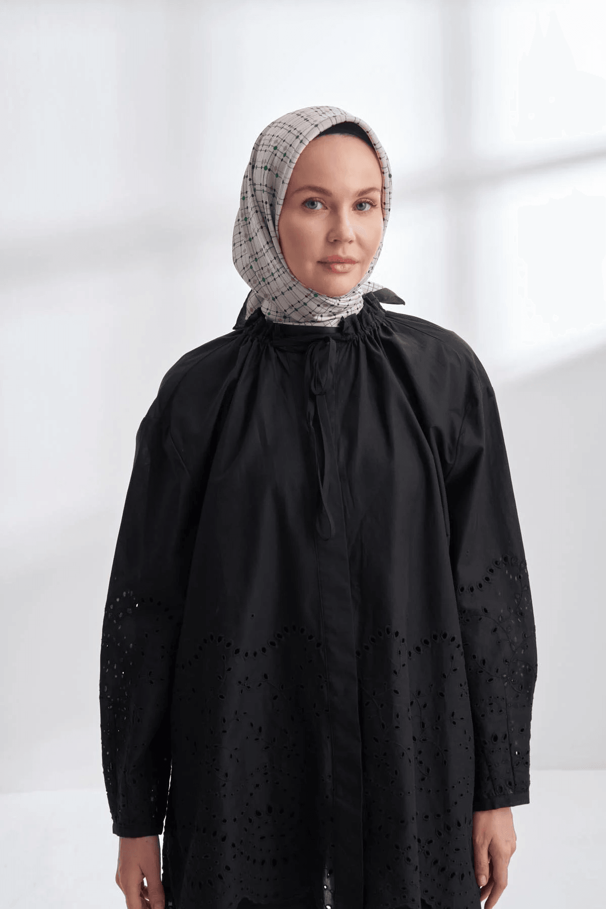 ARMANDA ORBIS DESEN TWİLL İPEK EŞARP - 4306