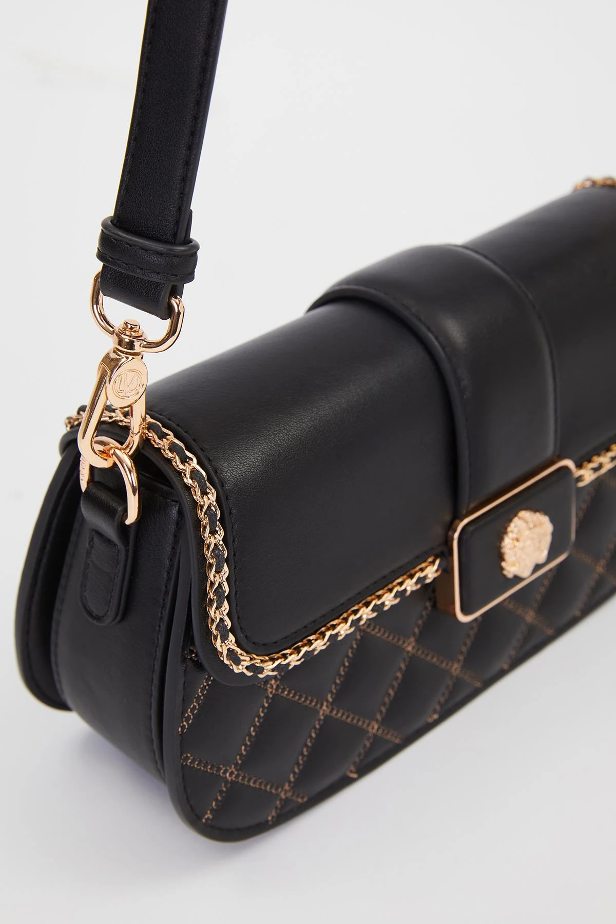 Levidor Toka Detay Kadın Omuz Çantası 930387