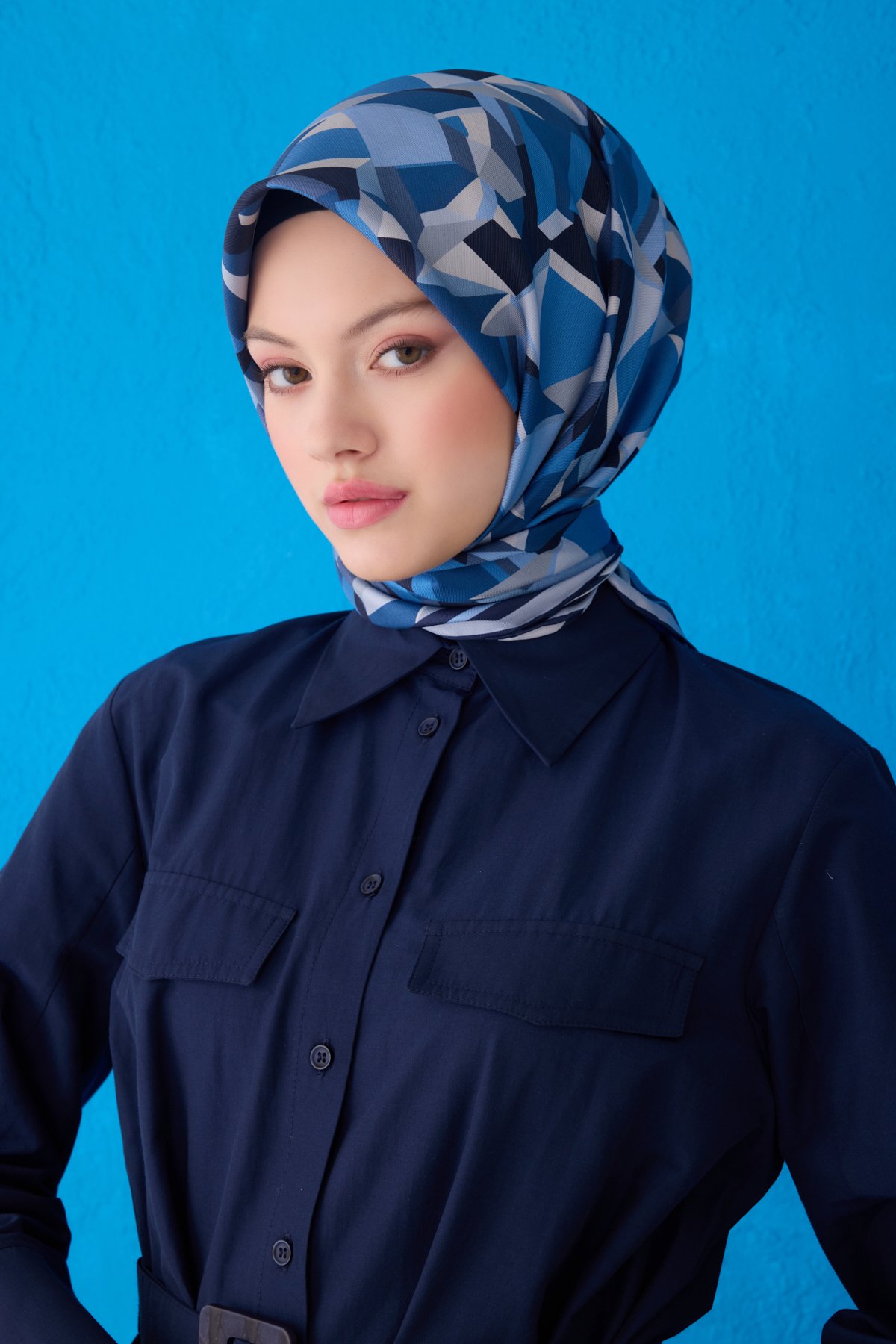 Belli Saf İpek Eşarp 4106D02( Twill İpek) -82