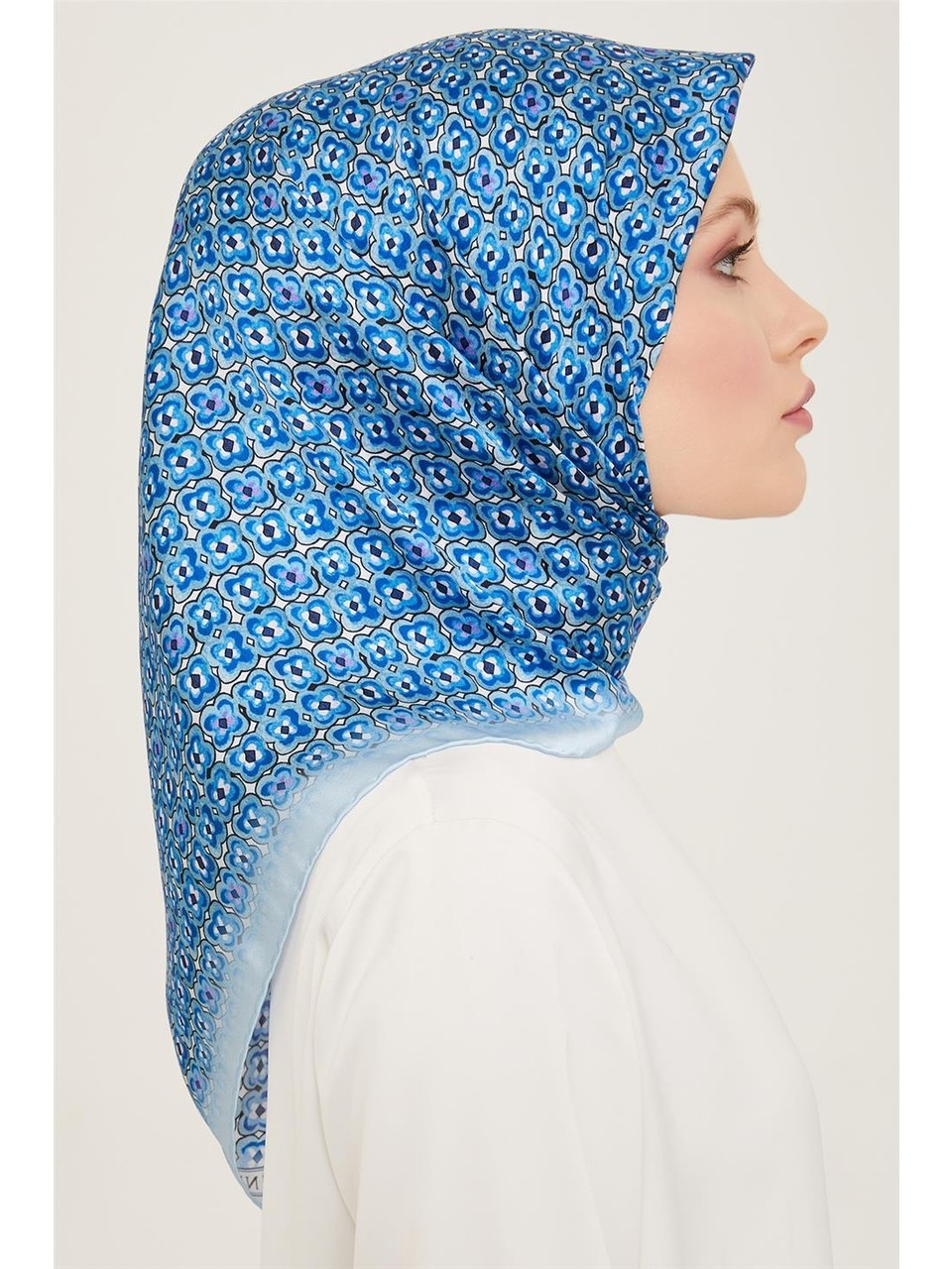 Armine Sura İpek Eşarp 9134D (S )