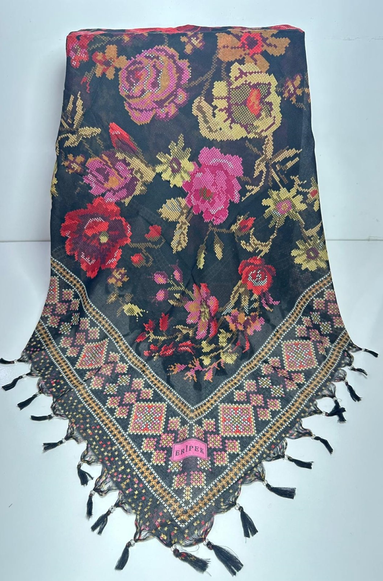 Siyah, Kırmızı - 24