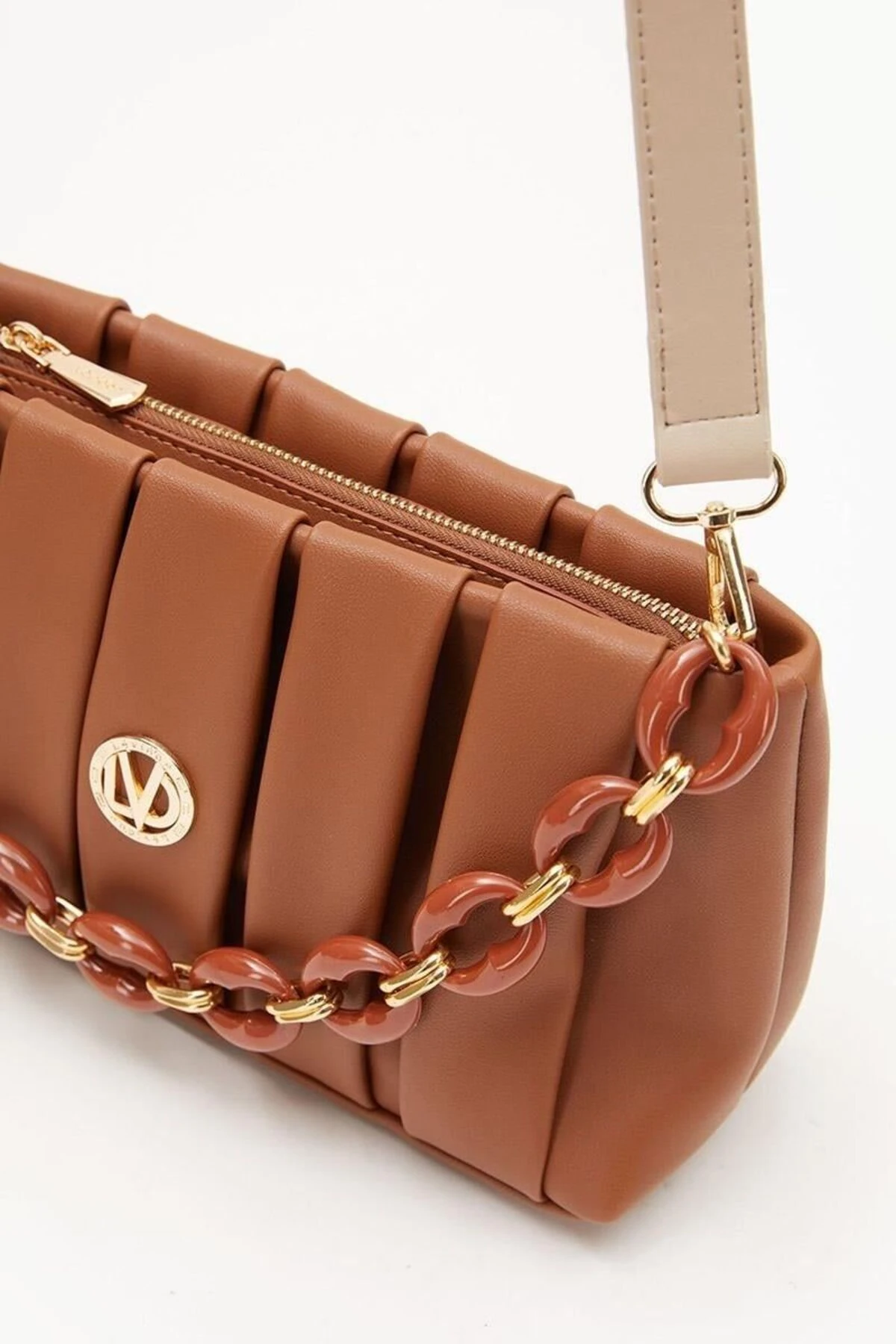 Levidor Taba Renkli Zincir Detaylı El Çantası 930127