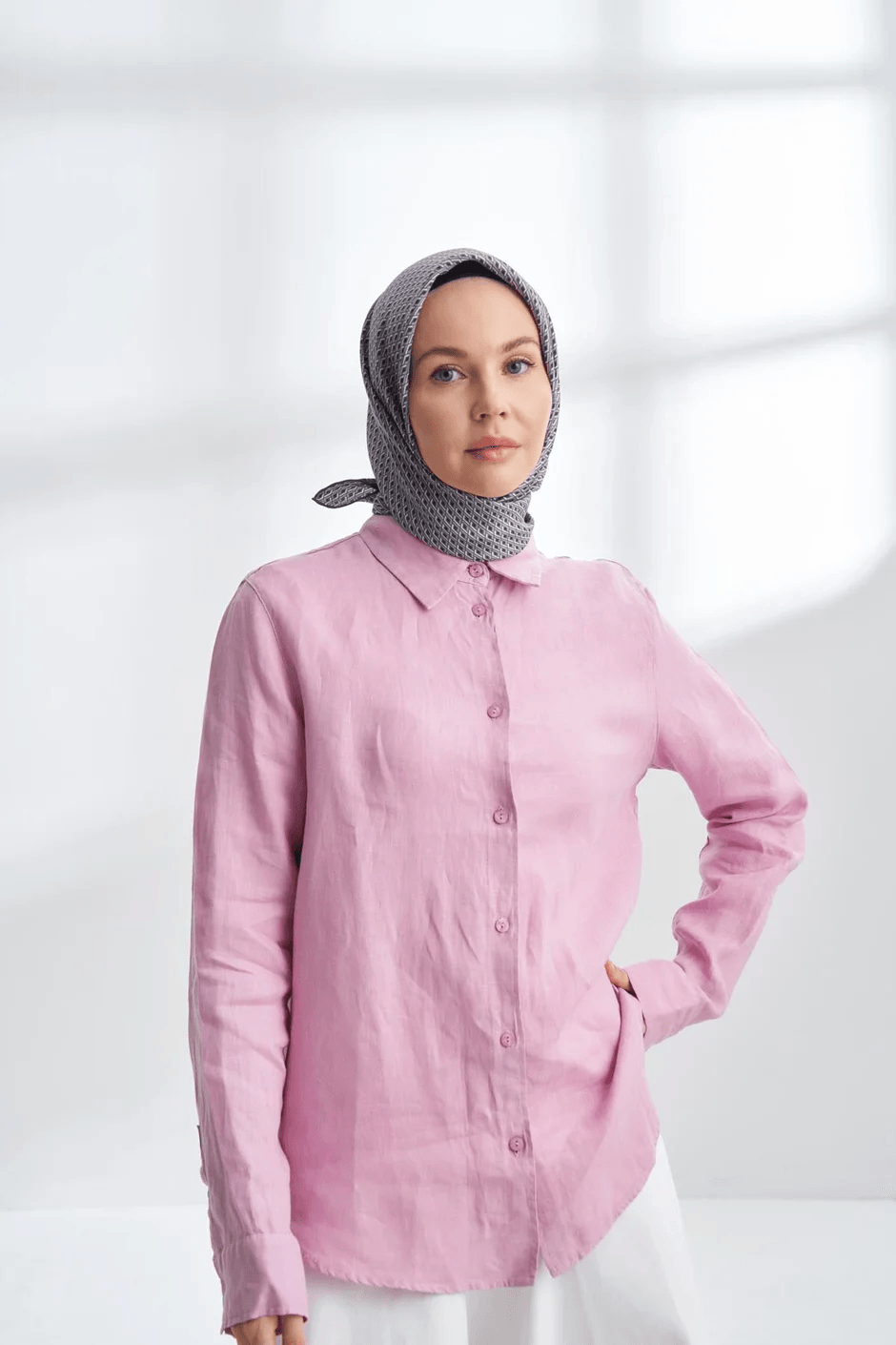 ARMANDA NOIRE DESEN TWİLL İPEK EŞARP - 4303