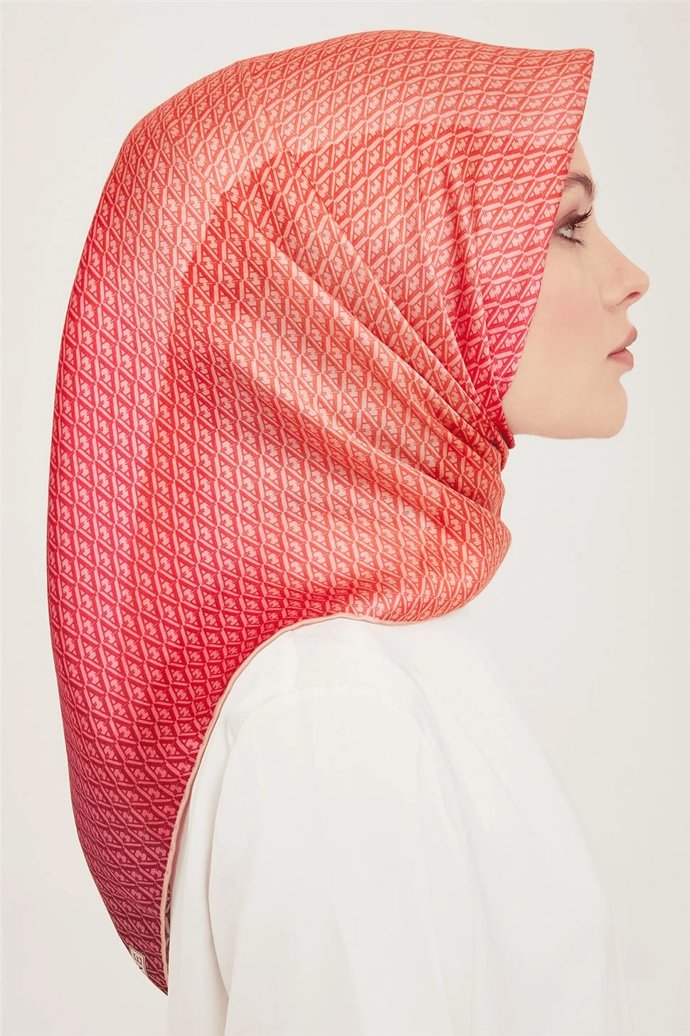 Armine Sura İpek Eşarp 9104D (S )