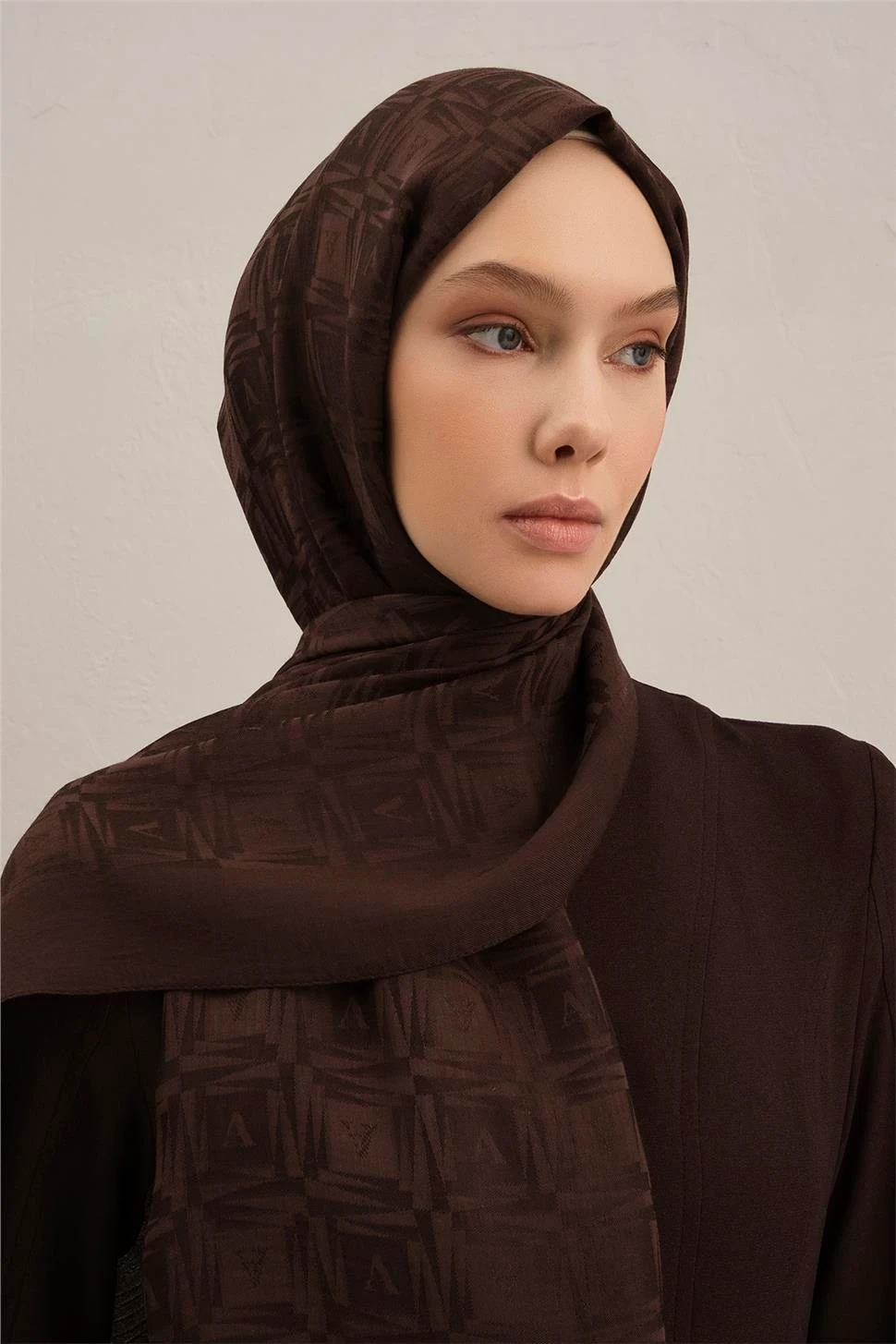 Armine Lyocell Naia Kare Monogram Şal 6