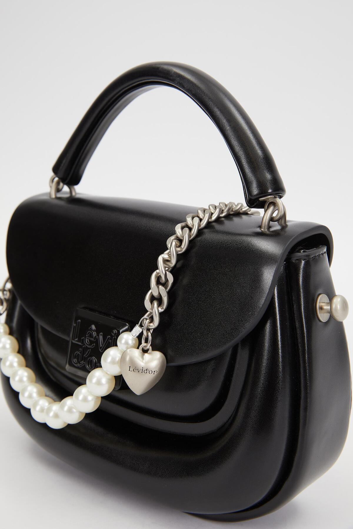Levidor Siyah Kalp Akseuarlı El Çantası-930236