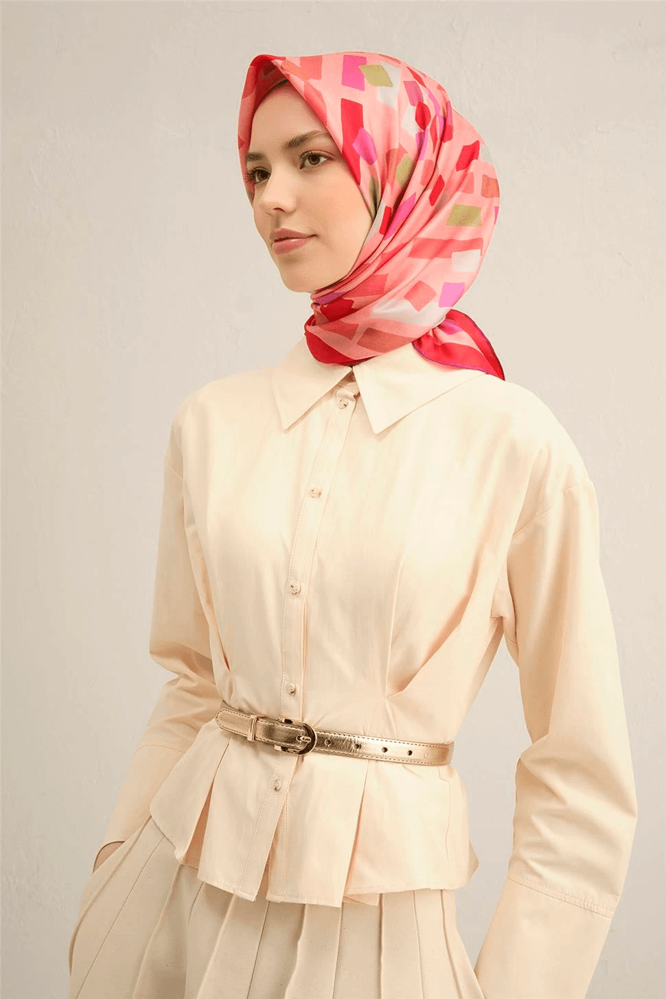 Armine Çiçek Desenli Saf İpek Sura Eşarp 9341