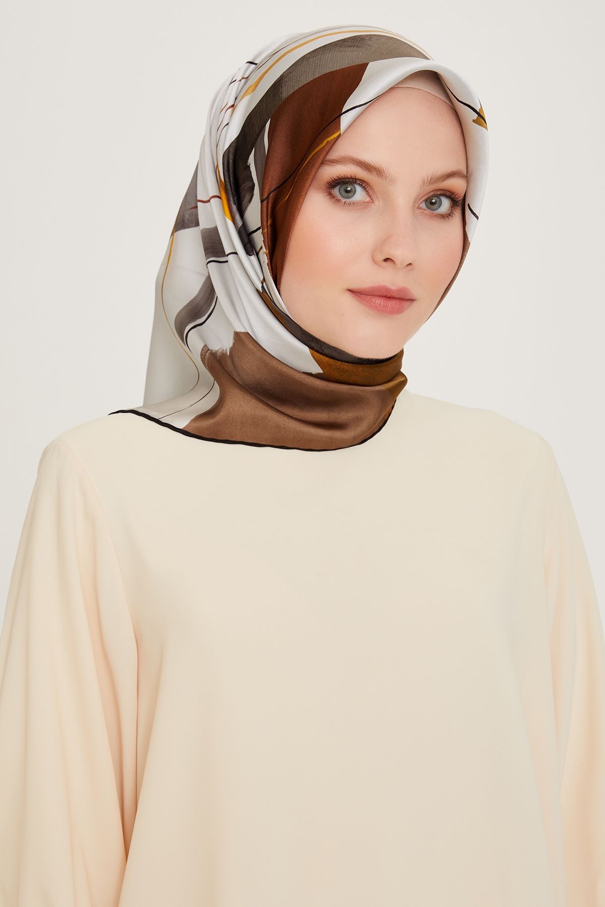 ARMİNE DJ SAF İPEK EŞARP 9241D (S)-36