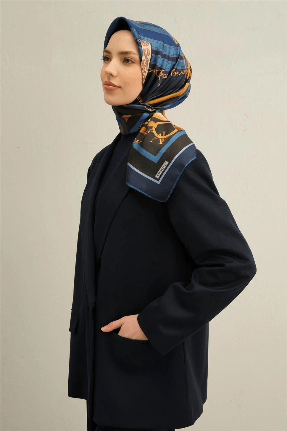 ARMİNE 2025 İLKBAHAR - YAZ - DJ SAF İPEK EŞARP ( SURA)-34355152818384