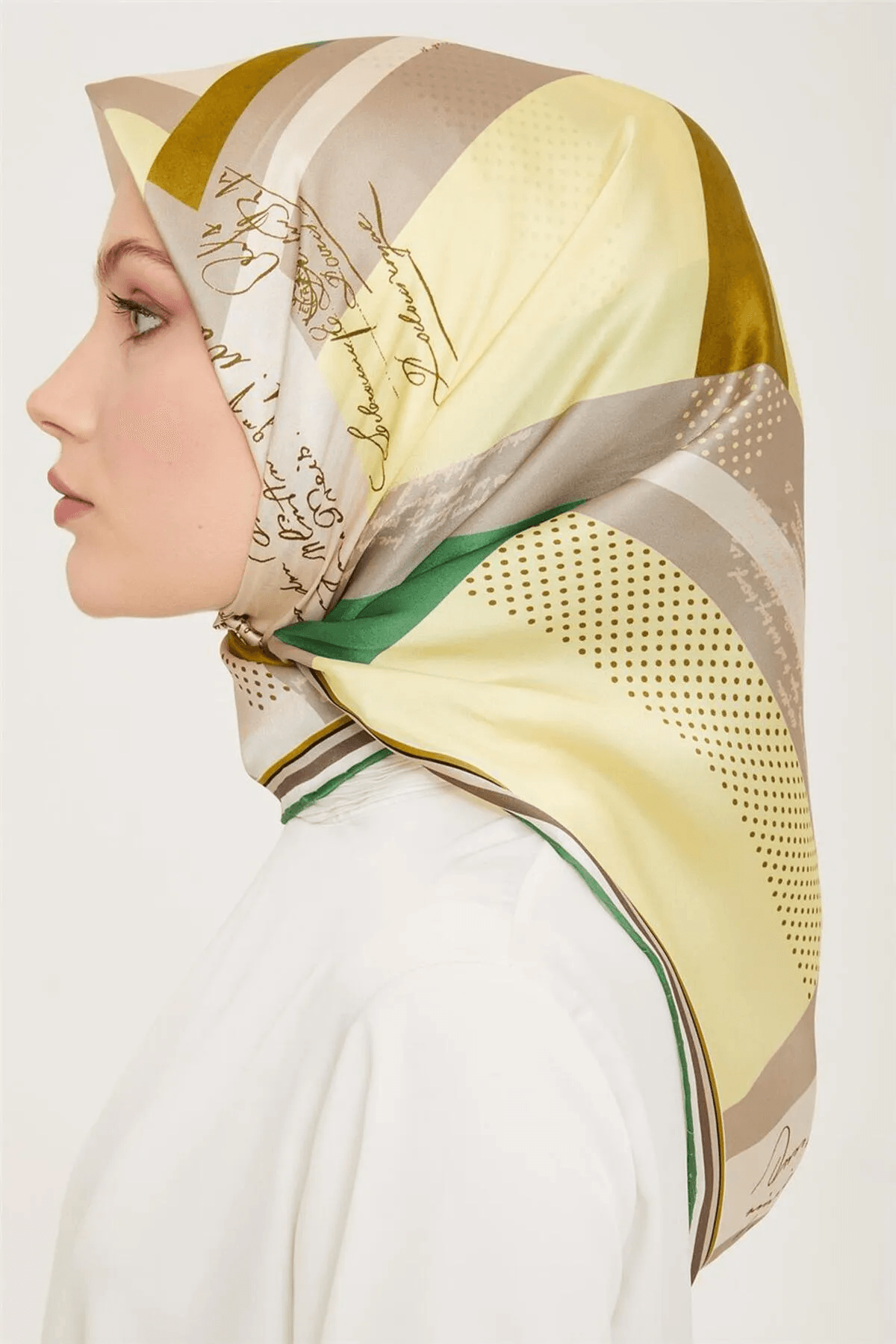 Armine Sura İpek Eşarp 9138D (S )
