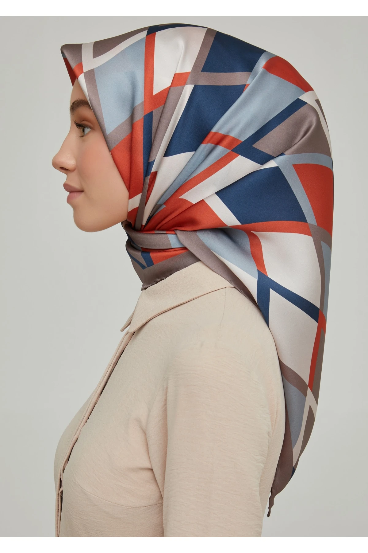 Armine 90*90 Nostalji Serisi Ipek Sura Eşarp 8664ds-09