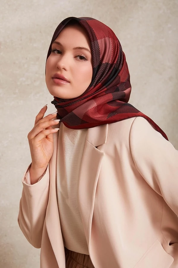 Levidor Noktalı Kareli Baskı Twill İpek Eşarp-0934