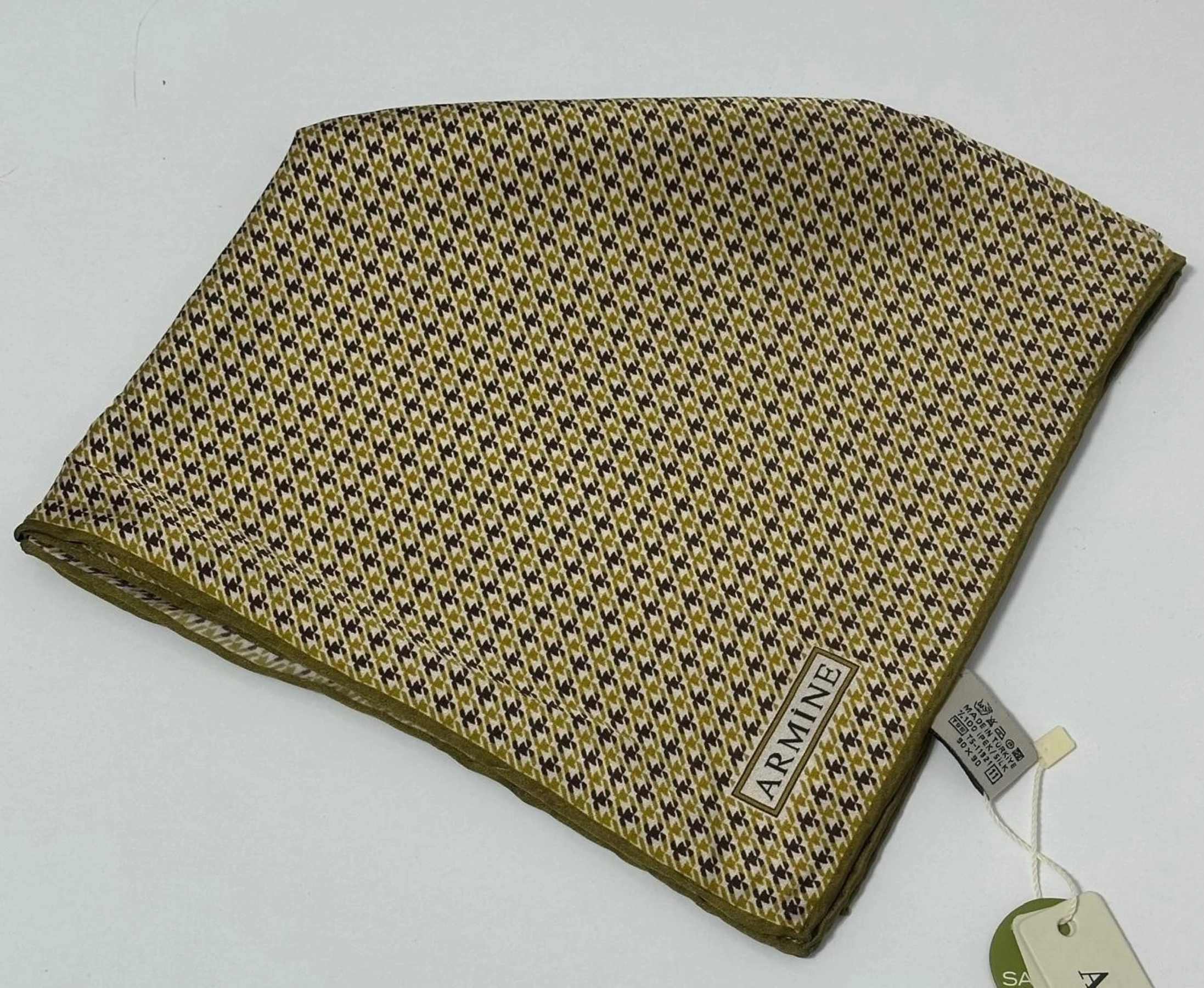 ARMİNE YENİ SEZON - 2024 SONBAHAR KIŞ - DJ SAF İPEK EŞARP 9210 (S) ( SURA)