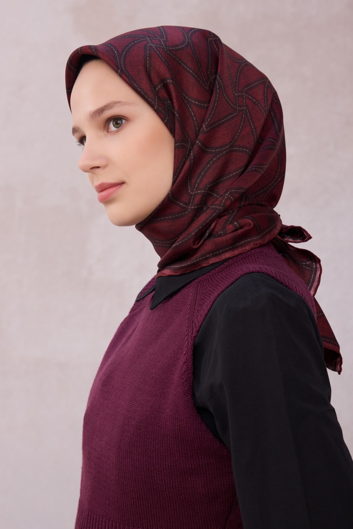 Belli Geometrik Desen İpek Twill Eşarp 4221D01