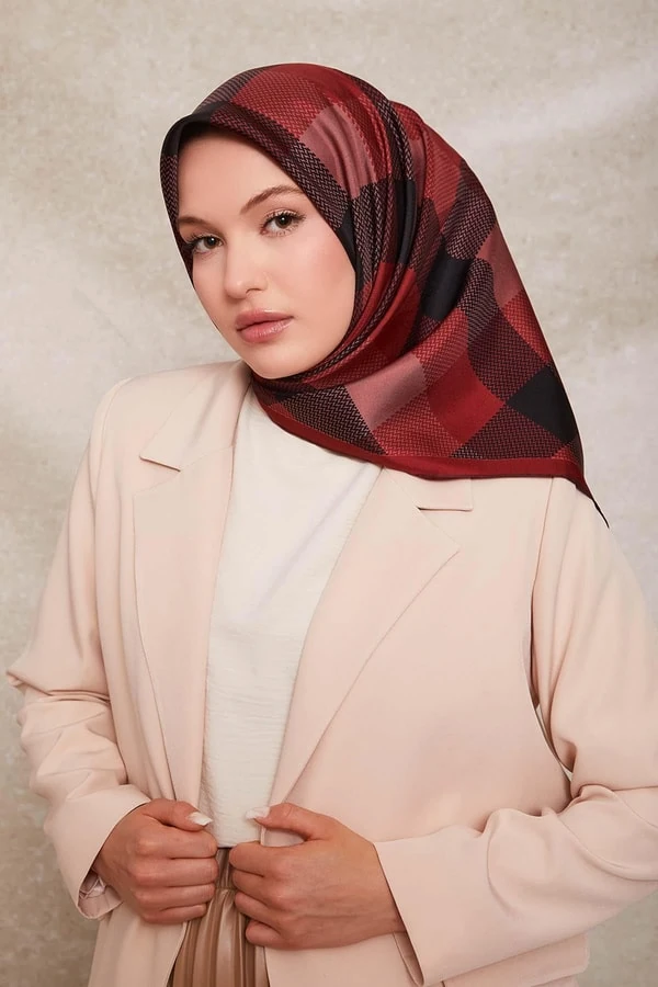 Levidor Noktalı Kareli Baskı Twill İpek Eşarp-0934