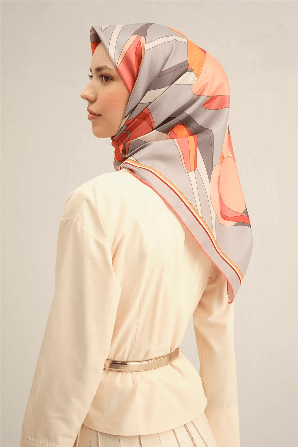 Armine Çiçek Desenli Saf İpek Sura Eşarp -9302D