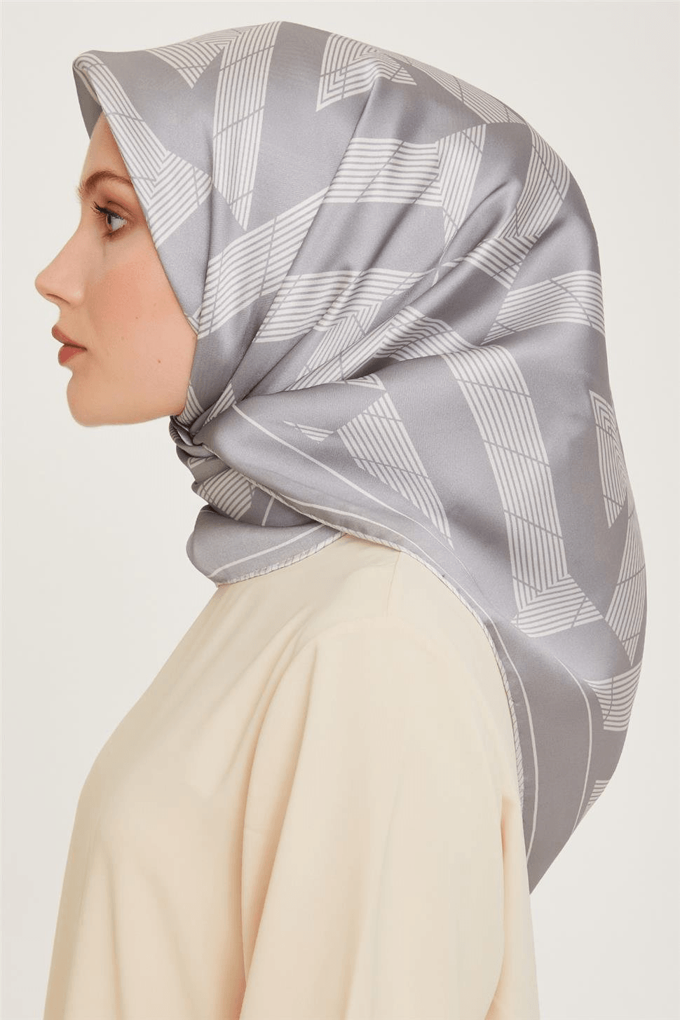 Armine Sura İpek Eşarp 9255D (S )