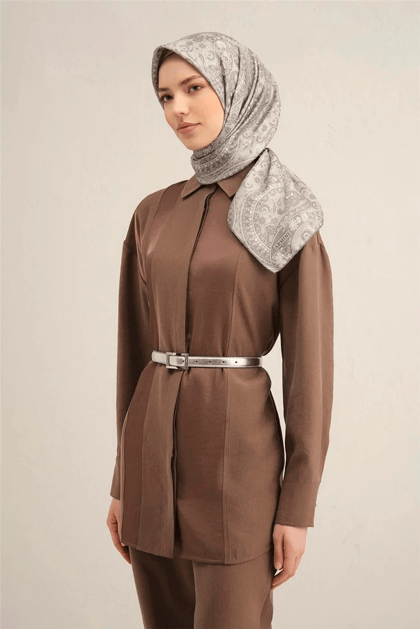 ARMİNE 2025 İLKBAHAR - YAZ - DJ SAF İPEK EŞARP 9304D01 ( SURA)-9304