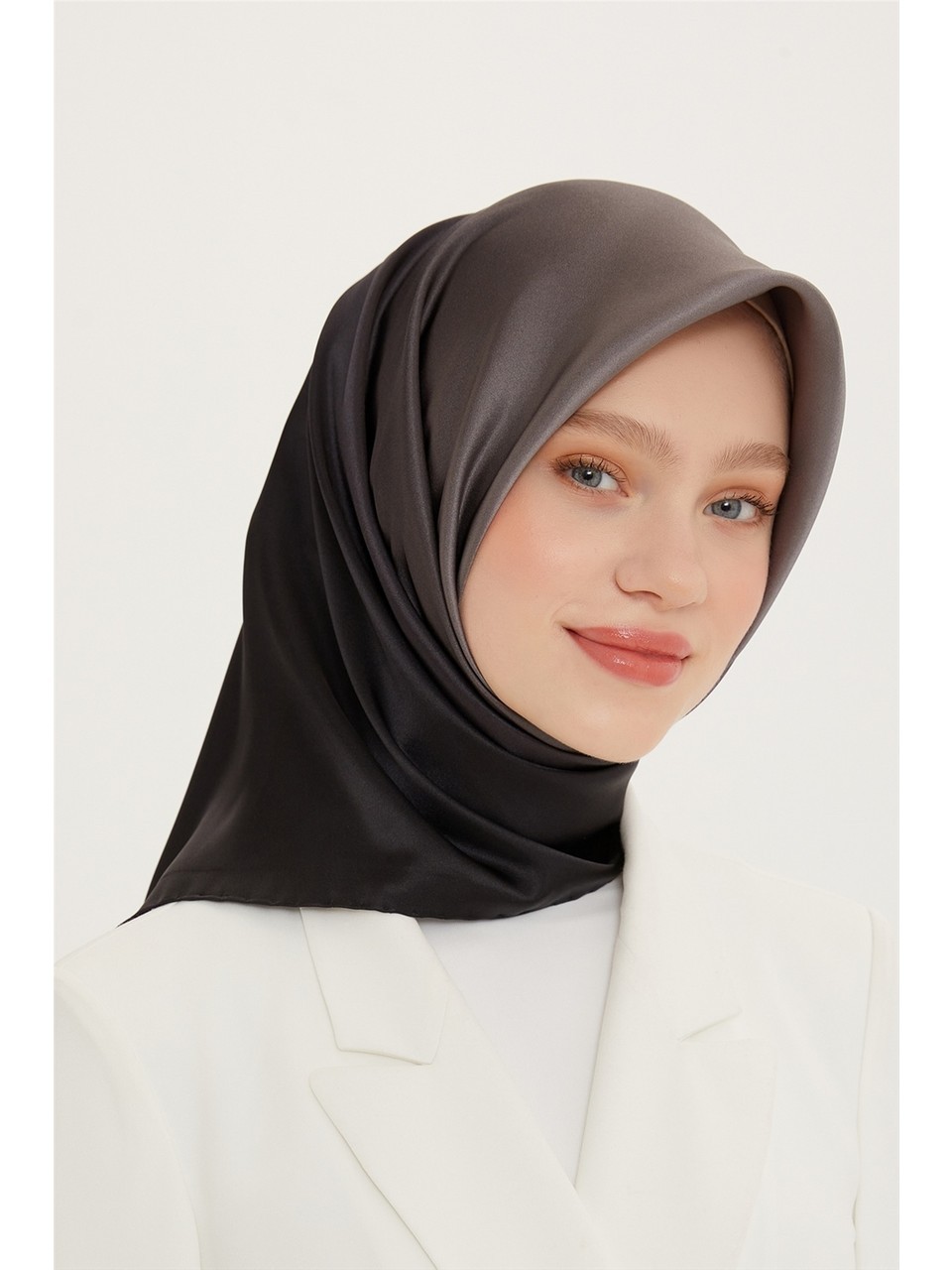 Armine 8770 Sura Ipek Eşarp-90*90