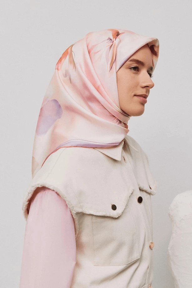 Lila Pembe 54