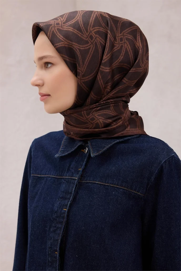 Belli Geometrik Desen İpek Twill Eşarp 4221D01
