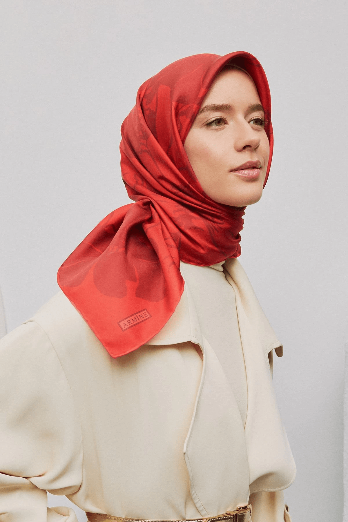Armine Soyut Desenli Saf İpek Sura Eşarp 9344 38