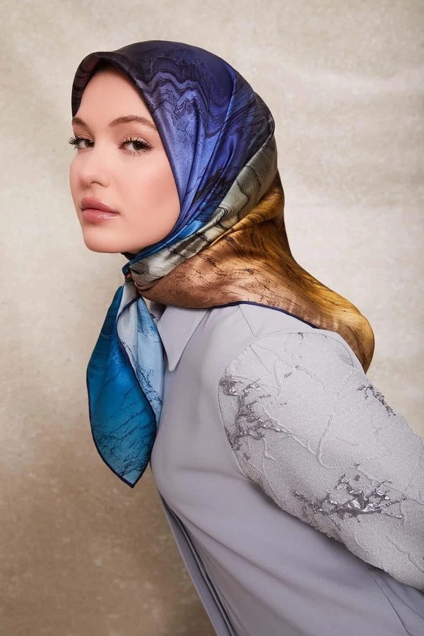 Levidor Karmaşık Desen Sura İpek Eşarp-0910