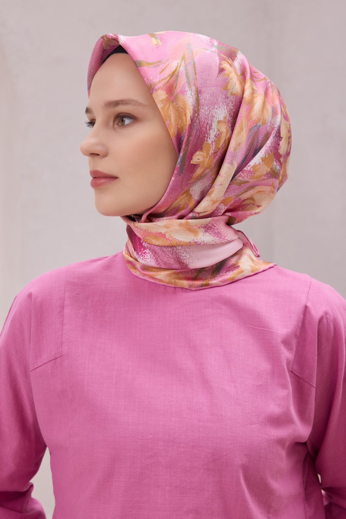 Pembe 04