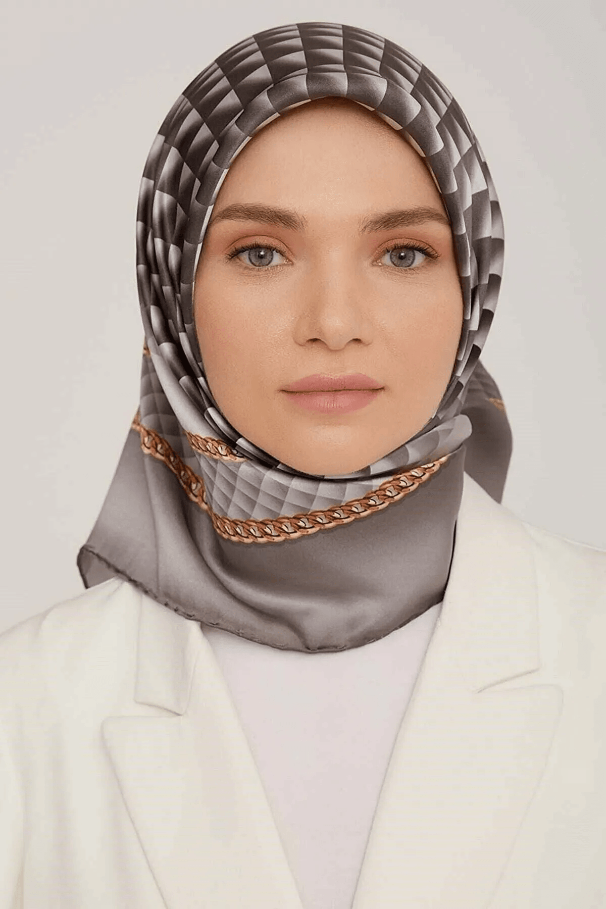 Armine Sura Saf İpek Eşarp - 8834D (S)- (Nostalji Sura)