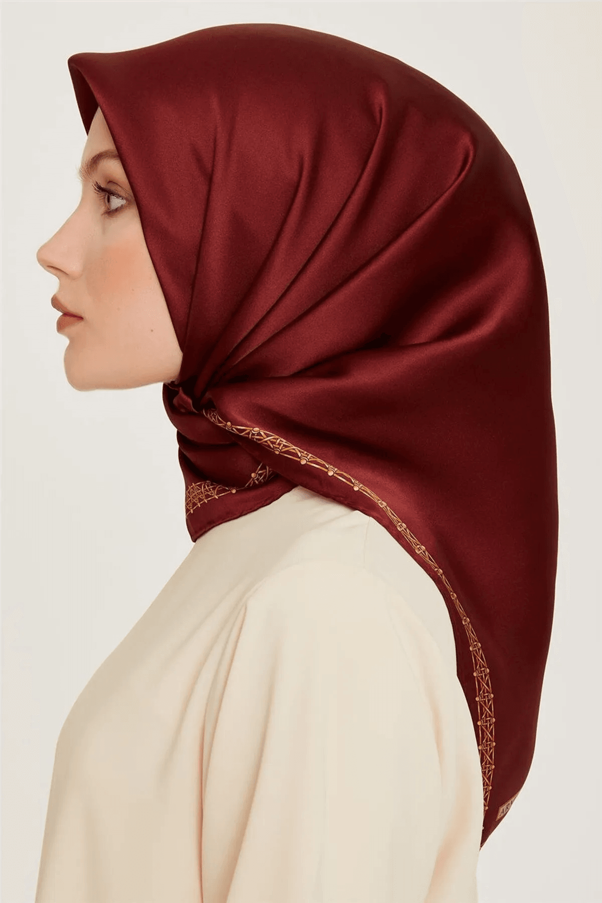 ARMİNE DJ SAF İPEK EŞARP 9260D (S) ( SURA)