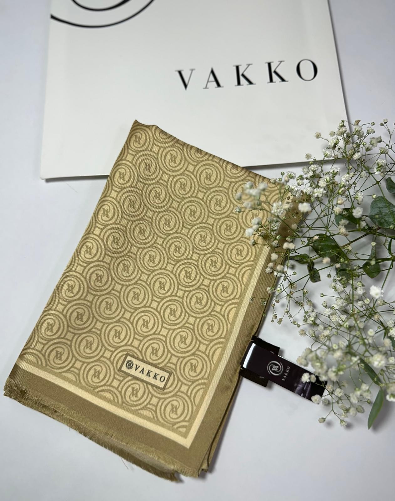VAKKO 68 x 200 DESENLİ TWİLL İPEK ŞAL - 5490
