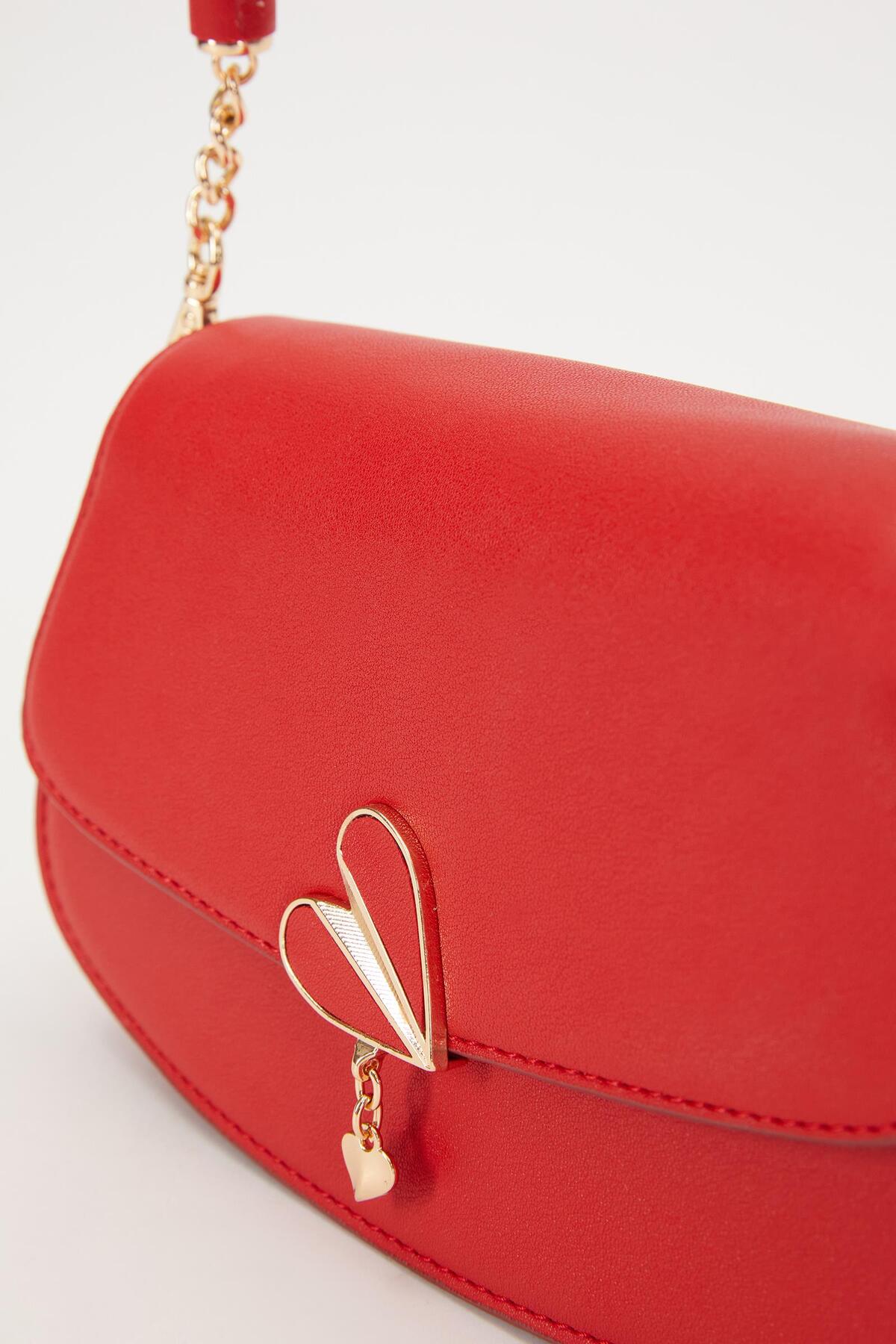 Levidor Kırmızı Kalp Aksesuarlı Omuz Çantası-930168