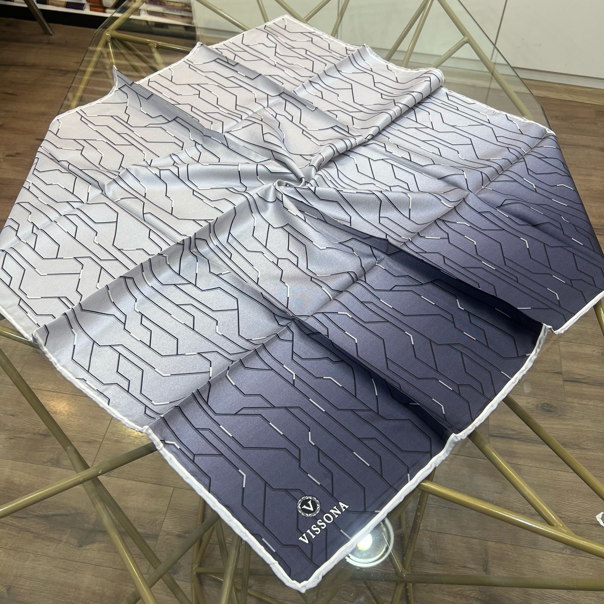Vissona %100 Twill İpek 90x90 Eşarp - 04896