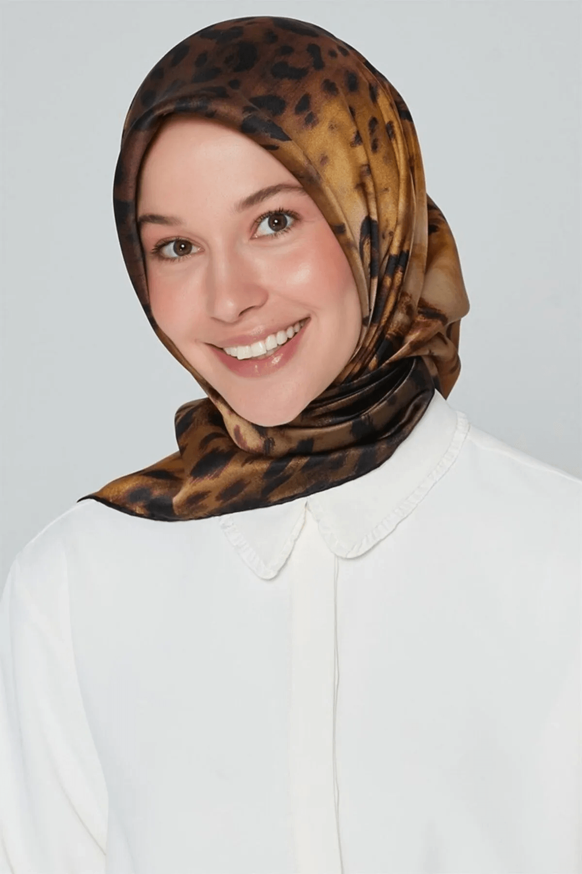 ARMİNE DJ SAF İPEK EŞARP 8260D (T) (NOSTALJİ TWİLL) -09