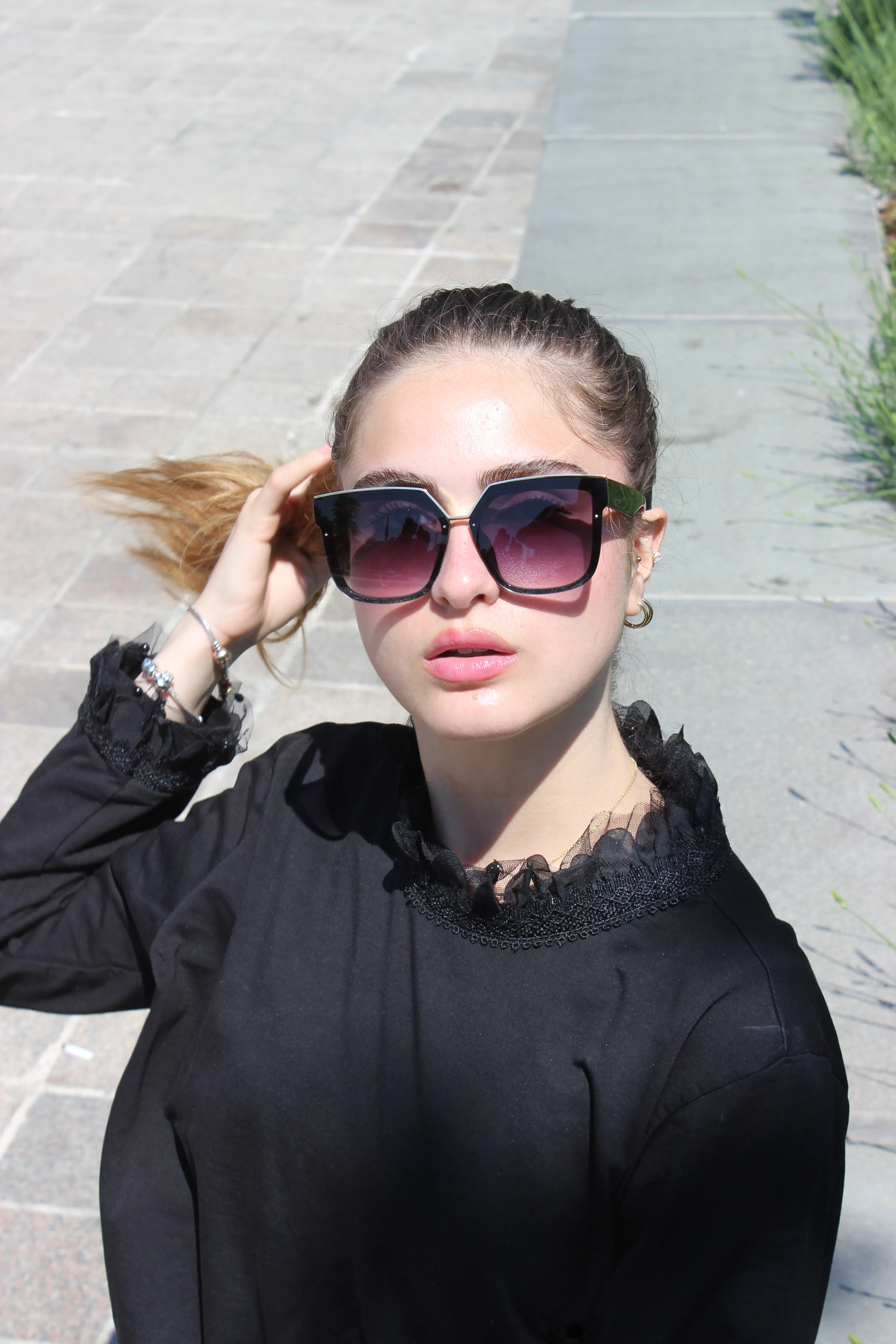 Madame Siyah Güneş Gözlüğü