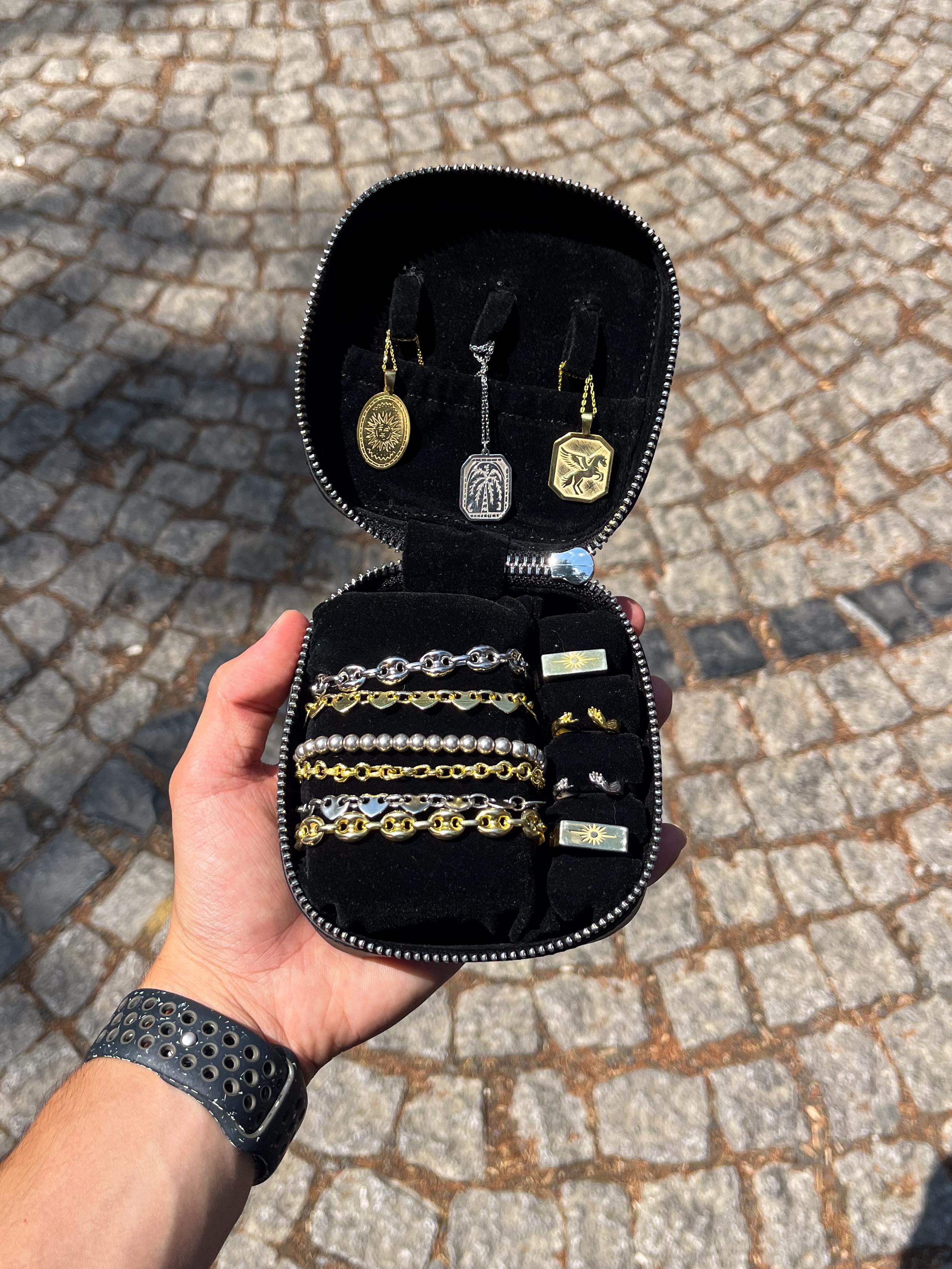 Solviera Travel Bag